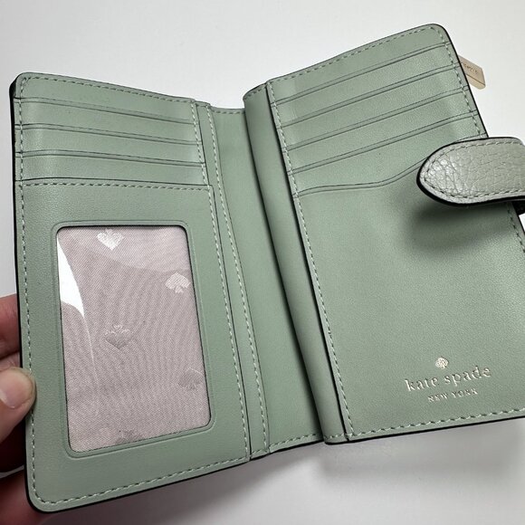Kate Spade Lena Medium Leather Bifold Wallet in Green (Light Mint) - Picture 4 of 9